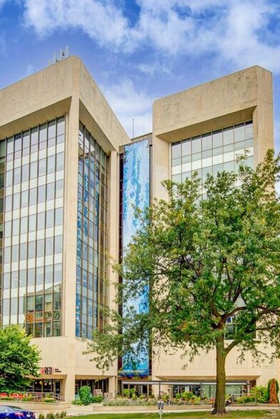 More Photos Of 316 W Washington Ave, Madison Office For Lease