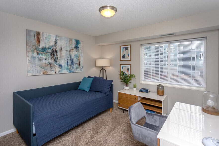 More Photos Of 110 E 1st St, Chaska Apartments For Lease