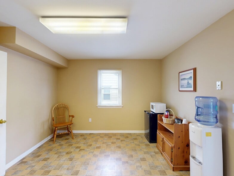 More Photos Of 1213 W 38th St, Erie Office Residential For Sale