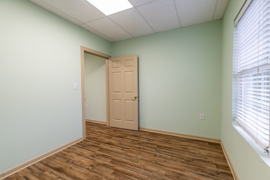 More Photos Of 337 E Jimmie Leeds Rd, Galloway Office For Sale