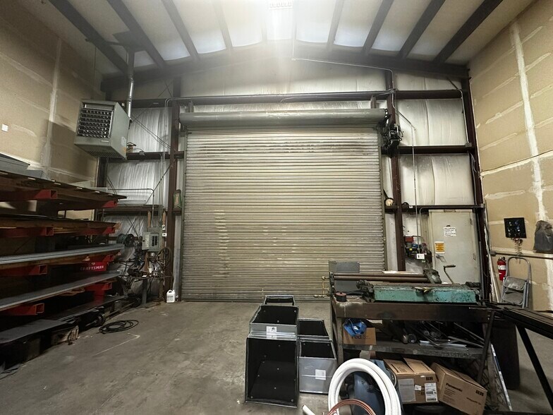 More Photos Of 321 Pitkin Ave, Grand Junction Flex For Sale