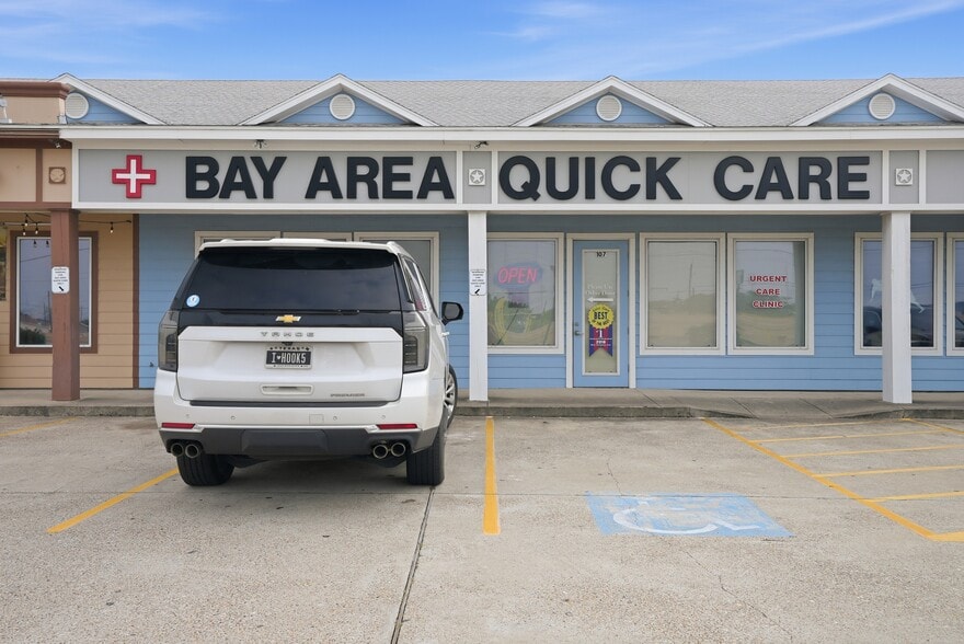 More Photos Of 9929 S Padre Island Dr, Corpus Christi Storefront For Sale