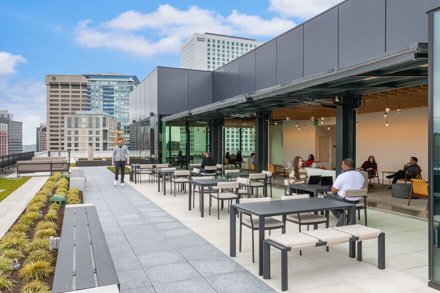 More Photos Of 1711 Boren Ave, Seattle Office For Lease