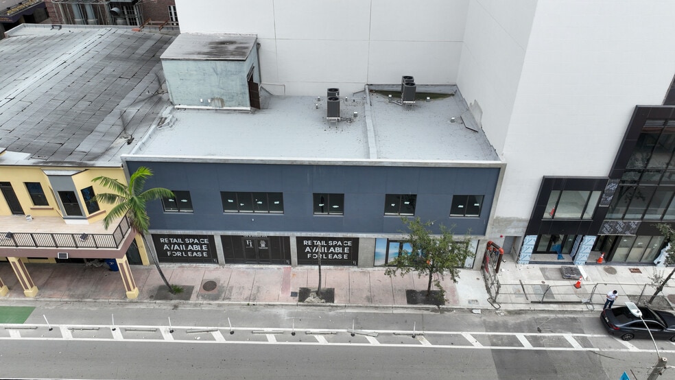 More Photos Of 129 N Miami Ave, Miami Restaurant For Lease