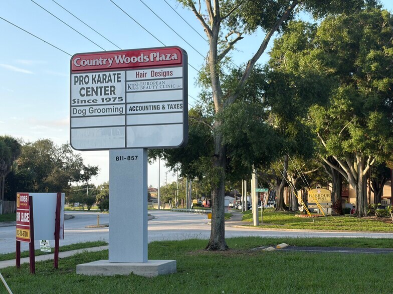 More Photos Of 823 County Road 1, Palm Harbor Unknown For Lease
