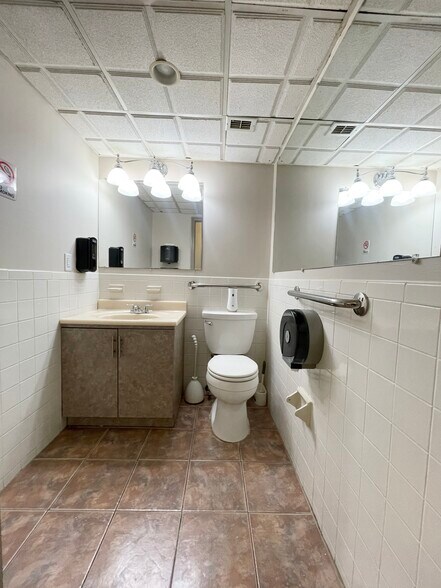 More Photos Of 8708 Justice Ave, Elmhurst Apartments For Sale