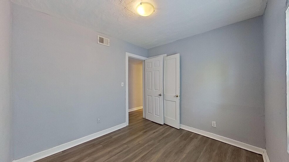 More Photos Of 821-835 Minnie St, Jacksonville Apartments For Sale