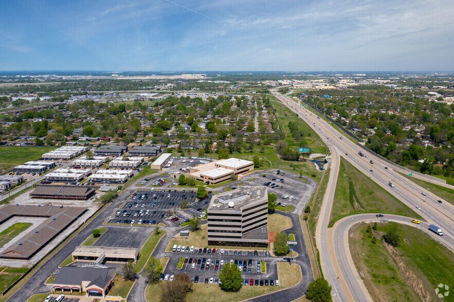 More Photos Of 10159 E 11th St, Tulsa Office For Lease