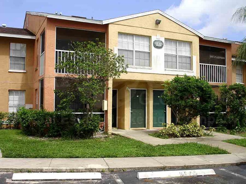 More Photos Of 132 Santa Clara Dr, Naples Apartments For Sale