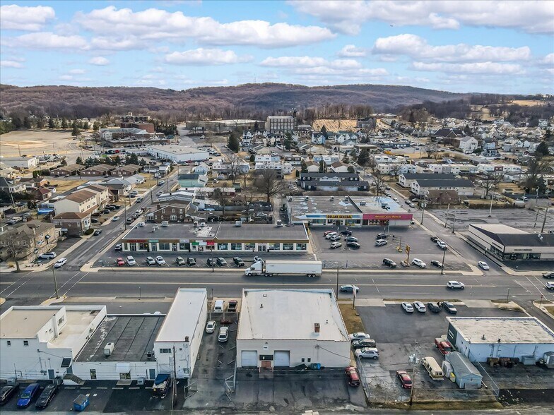 More Photos Of 2115 Union Blvd, Allentown Auto Repair For Sale