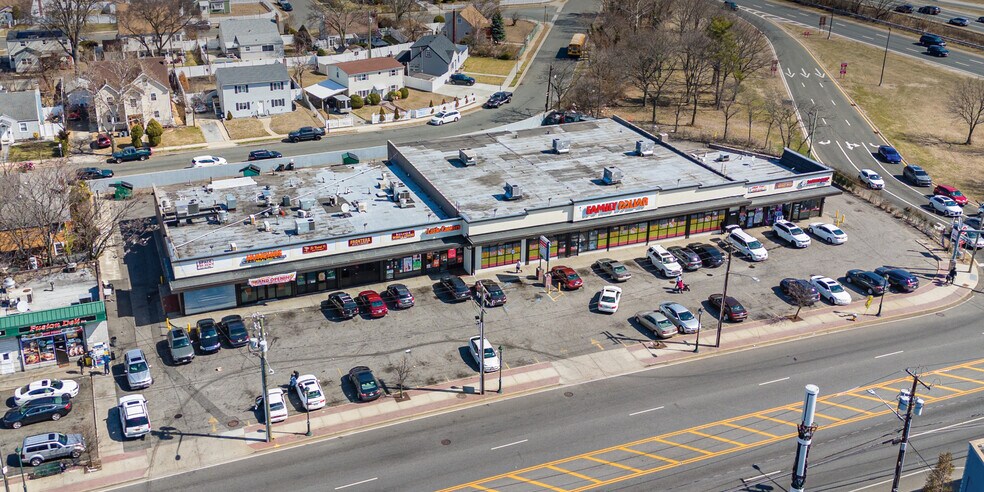 Primary Photo Of 957-979 Nassau Rd, Uniondale General Retail For Sale
