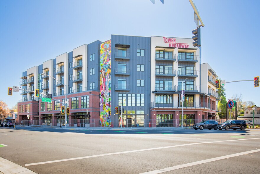 Primary Photo Of 1600 Broadway, Sacramento Apartments For Lease