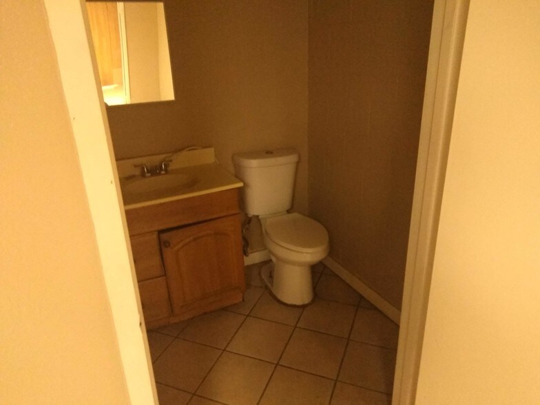 More Photos Of 2116 Fry Rd, Houston Auto Repair For Sale