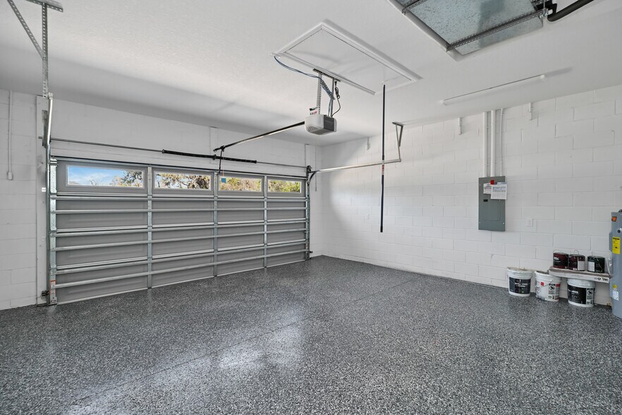 More Photos Of 7604 103rd Loop, Ocala Multifamily For Sale