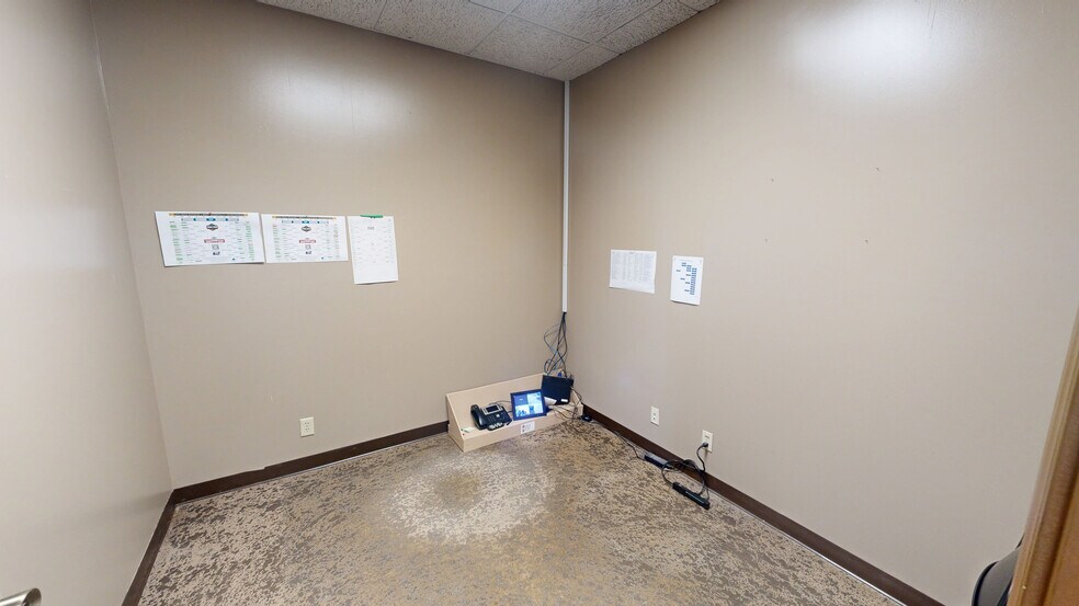 More Photos Of 783 W Morris Ave, Springdale Warehouse For Sale