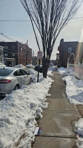 More Photos Of 79 Wessington Ave, Garfield Apartments For Sale