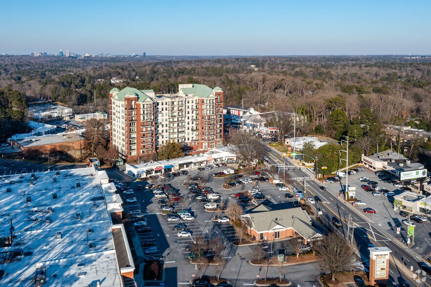 More Photos Of 3802 Roswell Rd, Atlanta General Retail For Lease
