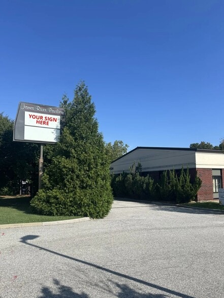 More Photos Of 11234 Jefferson Ave, Newport News Freestanding For Lease