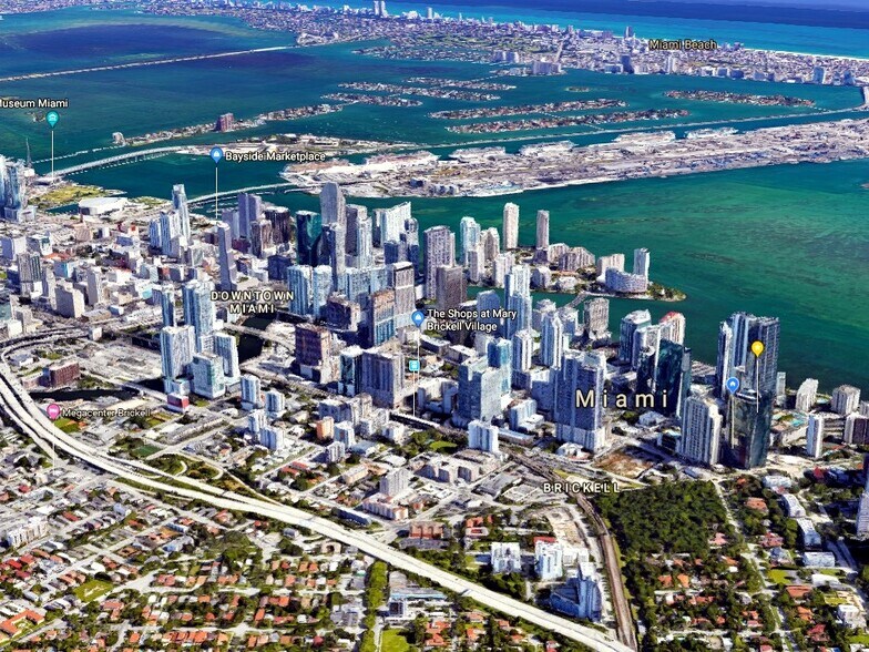 More Photos Of 420 SW 7th St, Miami Land For Lease