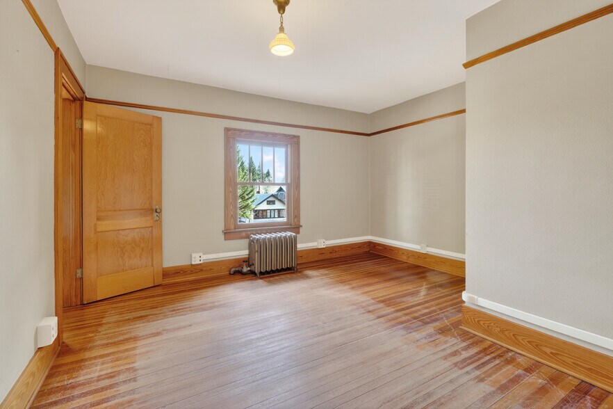 More Photos Of 104 W Ruby Ave, Gunnison Medical For Sale