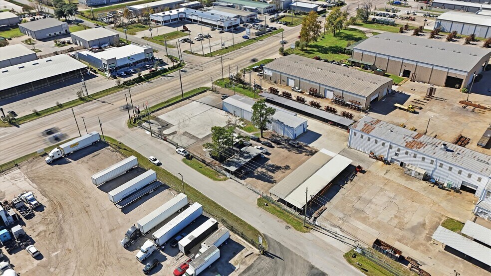 More Photos Of 12602 FM 529 Rd, Houston Manufacturing For Lease