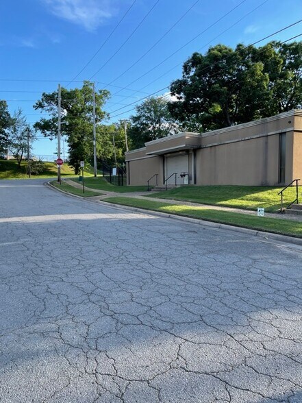 More Photos Of 5100 W 12th St, Little Rock Medical For Sale