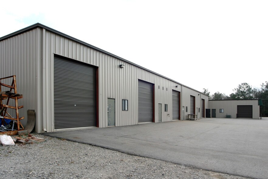 More Photos Of 382 Senoia Rd, Tyrone Warehouse For Lease