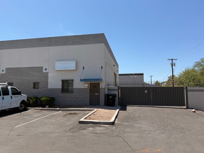 More Photos Of 512 W 2nd Ave, Mesa Warehouse For Sale