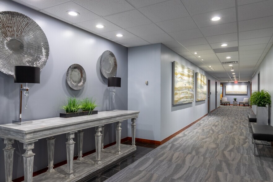 More Photos Of 500 N Water St, Corpus Christi Office For Lease