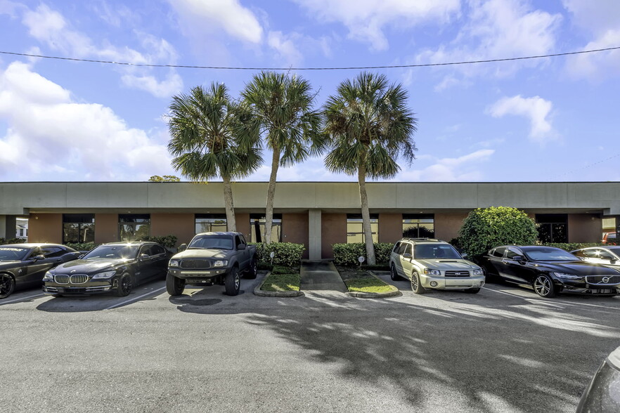 Primary Photo Of 24761 US Hwy 19 N, Clearwater Office For Lease