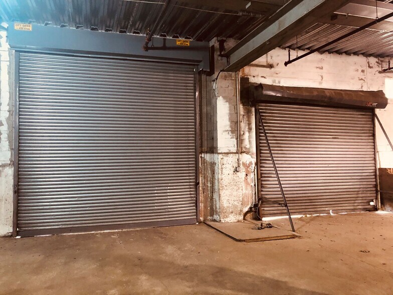 More Photos Of 100 Carney St, Glen Cove Manufacturing For Sale