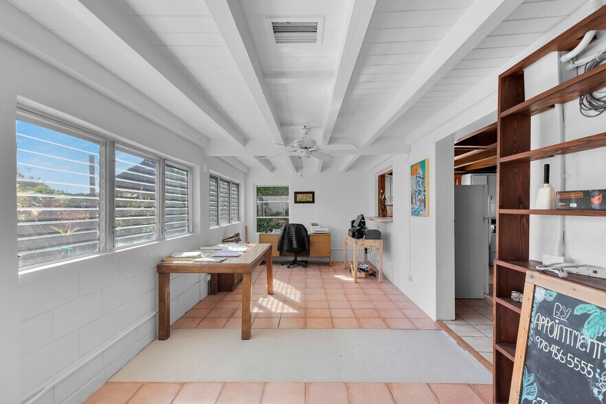 More Photos Of 27001 Overseas Hwy, Cudjoe Key Garden Center For Sale