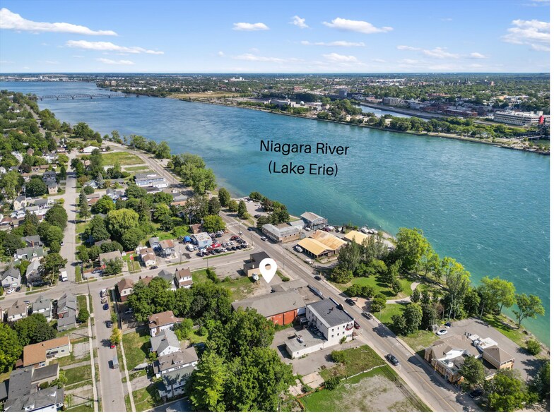 More Photos Of 131-139 Niagara Blvd, Fort Erie Storefront Retail Residential For Sale