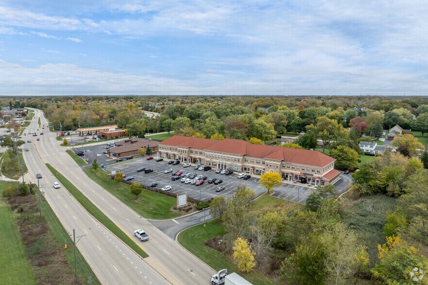 More Photos Of 34121 N Route 45, Grayslake Office For Sale