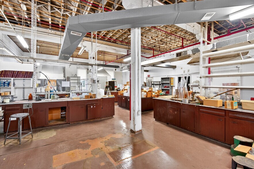 More Photos Of 1280 Niagara St, Buffalo Warehouse For Sale