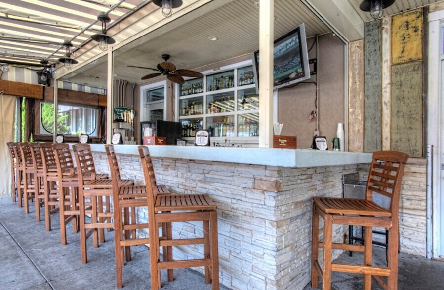 More Photos Of 206 Olde New Jersey Ave, North Wildwood Restaurant For Sale