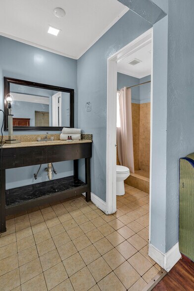 More Photos Of 1150 S Federal Hwy, Dania Beach Hotel For Sale
