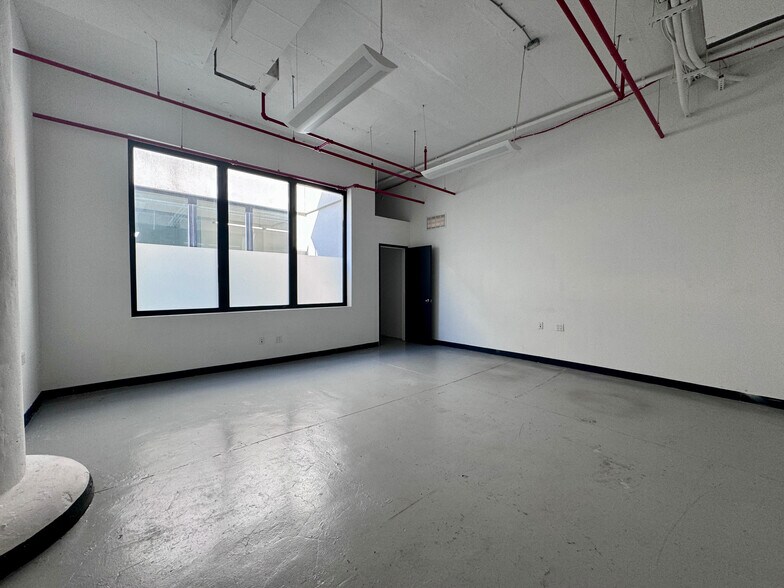 More Photos Of 1000 Dean St, Brooklyn Loft Creative Space For Lease