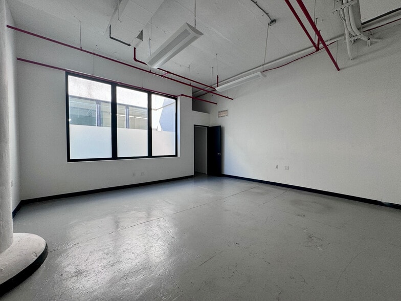 More Photos Of 1000 Dean St, Brooklyn Loft Creative Space For Lease