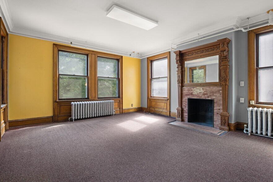 More Photos Of 360 Farmington Ave, Hartford Office Residential For Sale