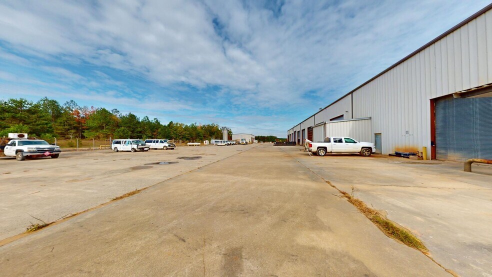 More Photos Of 11708 GA Highway 24 W, Sandersville Warehouse For Sale