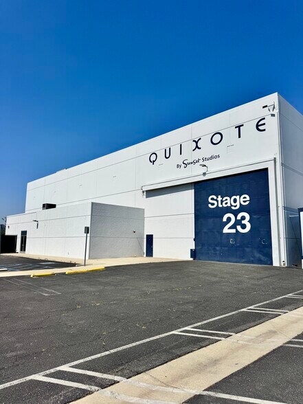 More Photos Of 13951 Saticoy St, Panorama City Movie Radio TVStudio For Lease