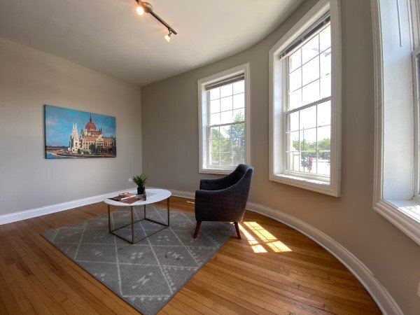 More Photos Of 4401-4403 N Clark St, Chicago Apartments For Lease