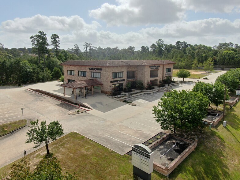 More Photos Of 5452 Highway 105 W, Conroe Office For Sale