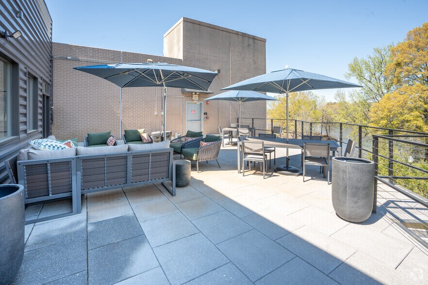 More Photos Of 2330 Jack Warner Pkwy, Tuscaloosa Apartments For Sale