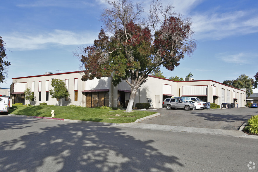 Primary Photo Of 1040 Serpentine Ln, Pleasanton Unknown For Lease