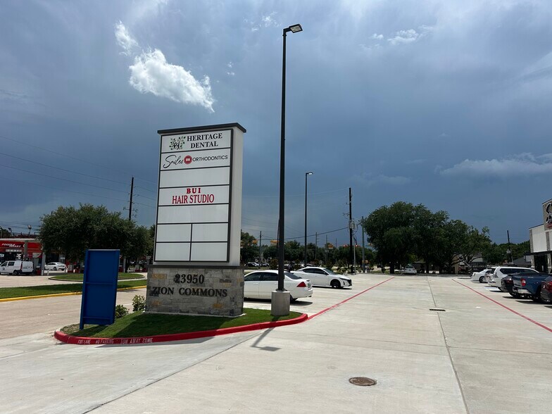 More Photos Of 23950 Franz Rd, Katy General Retail For Lease