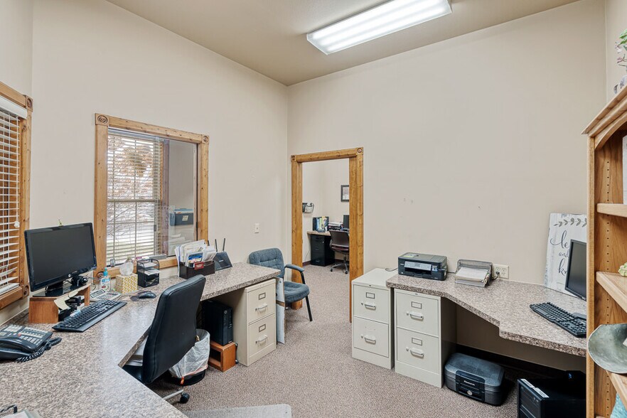 More Photos Of 15195 Allen Rd, Southgate Rehabilitation Center For Sale