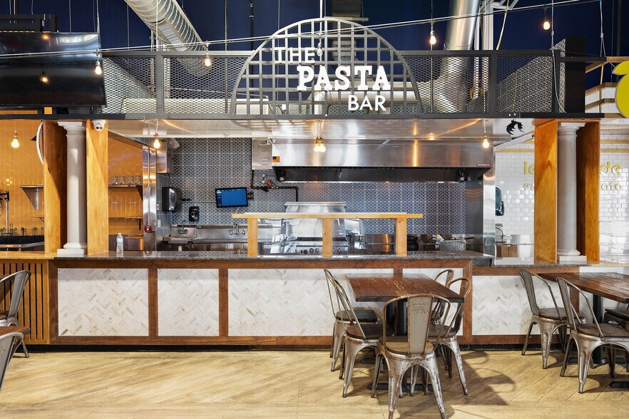 More Photos Of 12849 Ocean Gtwy, Ocean City Restaurant For Sale