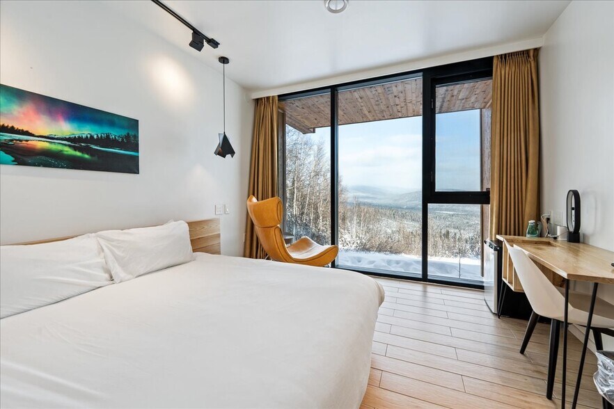 More Photos Of 1110 John Kalinas Rd, Fairbanks Hotel For Sale